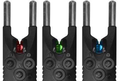 Coffret Sonik Centrale 2 Détecteurs Gizmo + Lampe -Hameçons Soldes Boutique 03f5afd704ac0cf3e95cfe0b4c9585b83762bea5 2