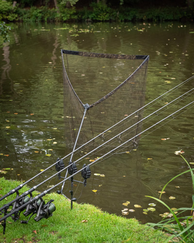 Epuisette Fox Lever-Lok Landing Net 42'' manche 2 parties - description 26