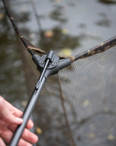 Epuisette Fox Lever-Lok Landing Net 42'' - description 01