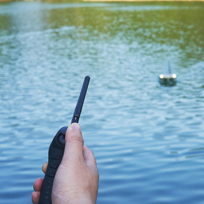 Bateau Amorceur BeeTackle Icon Edition Urban Camo Echo GPS - description 04