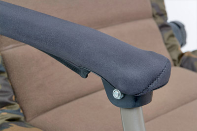 Pack Confort Fox Royale R2 4 Saisons Camo -Hameçon Pro Soldes Magasin 5e0dfb13a0382e76955c8e25864e9e36448d3490 12