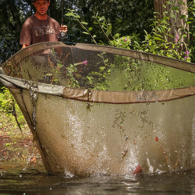 Epuisette Fox Horizon X4 46" 4 87a9838e807cf3a301d717d8402ba2b169132004_212662_amb3.jpg