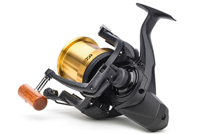 Ensemble Daiwa New Emblem Carp 50mm 12' 3.5lbs 45 SCW Gold (les 4) 14 Ensemble Daiwa New Emblem Carp 50mm 12' 3.5lbs 45 SCW Gold (les 4) -PROLO Magasin aa72dbee69f4b834d84e8753f10290bbcda7300d 202629amb3