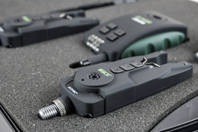 Set Sonik Centrale 4 Détecteurs SKS + Lampe De Biwy 8 Set Sonik Centrale 4 Détecteurs SKS + Lampe De Biwy -Hameçons Soldes Boutique babd44a1758eb009c688e5ec497dca29f75ca6a1 203888 amb1