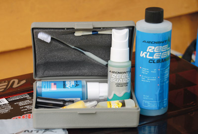 Cleaning kit pelzer ardent for reel – Chrono Carp ©