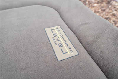 Pack Bed Level Chair Avid Carp Benchmark Memory Foam -Hameçon Pro Soldes Magasin c8199d7b74b0afb1118034f18700912fc04d542a A0440018amb8